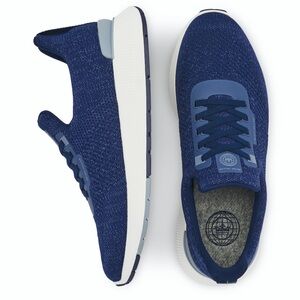 Brand New Peter Millar Hyperlight Apollo Sneaker in Navy